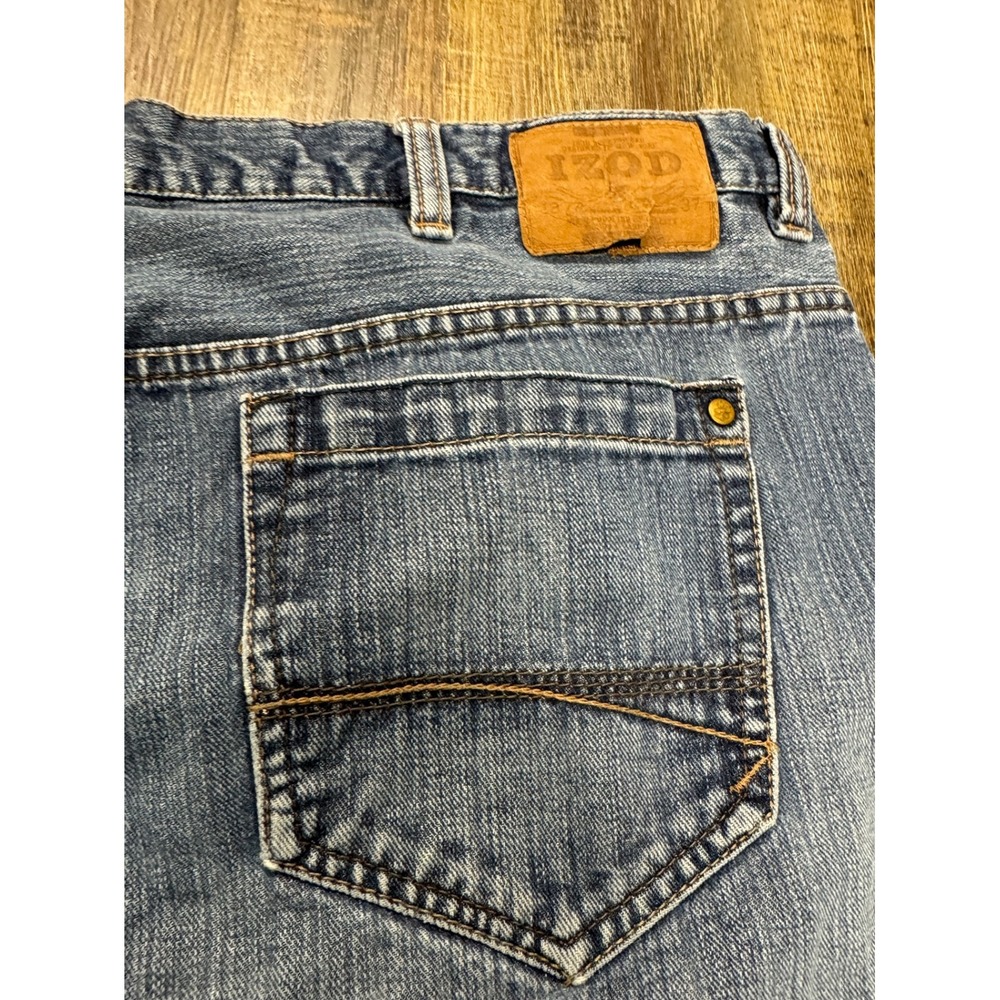IZOD Mens Straight Leg Jeans 44x30 Blue Medium Wash 100% Cotton Denim 5-Pocket - Picture 13 of 15